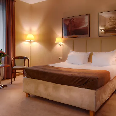 Focus Hotel Estetino